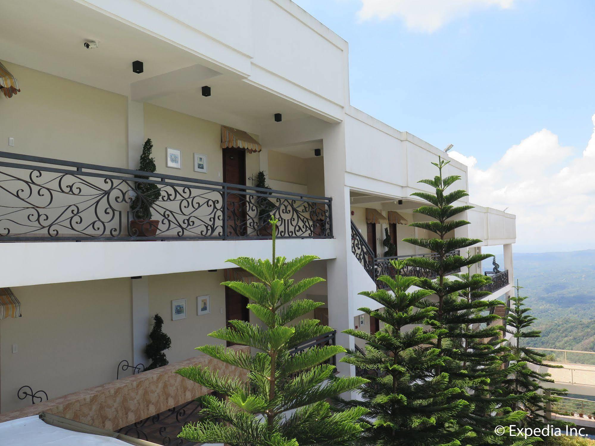Splash Suites Hotel Tagaytay Cagayuan Екстер'єр фото