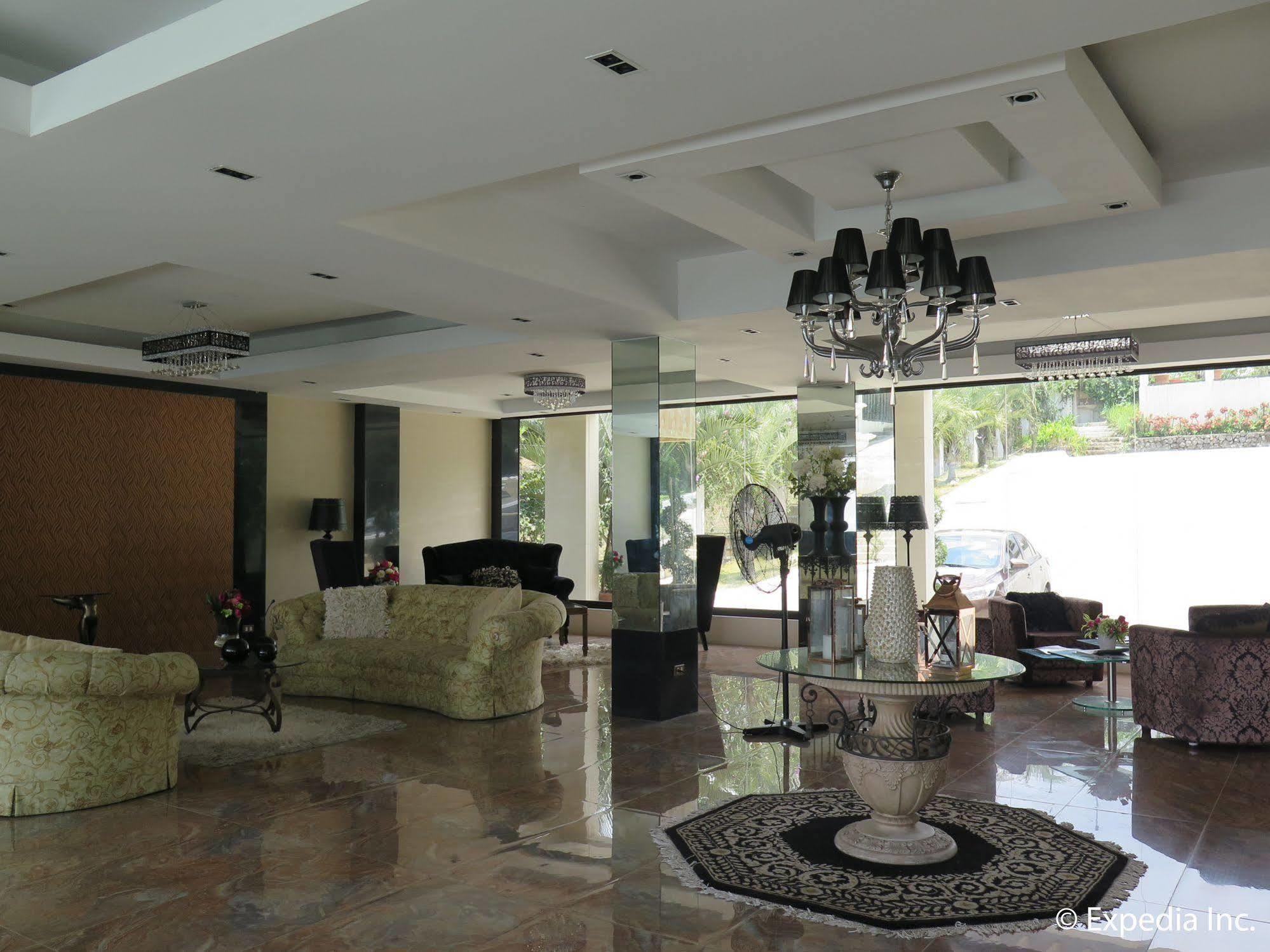 Splash Suites Hotel Tagaytay Cagayuan Екстер'єр фото